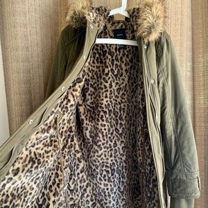 Winter coat (super warm)
